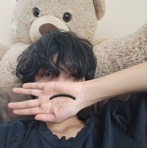 Meet your Posher, Enzo